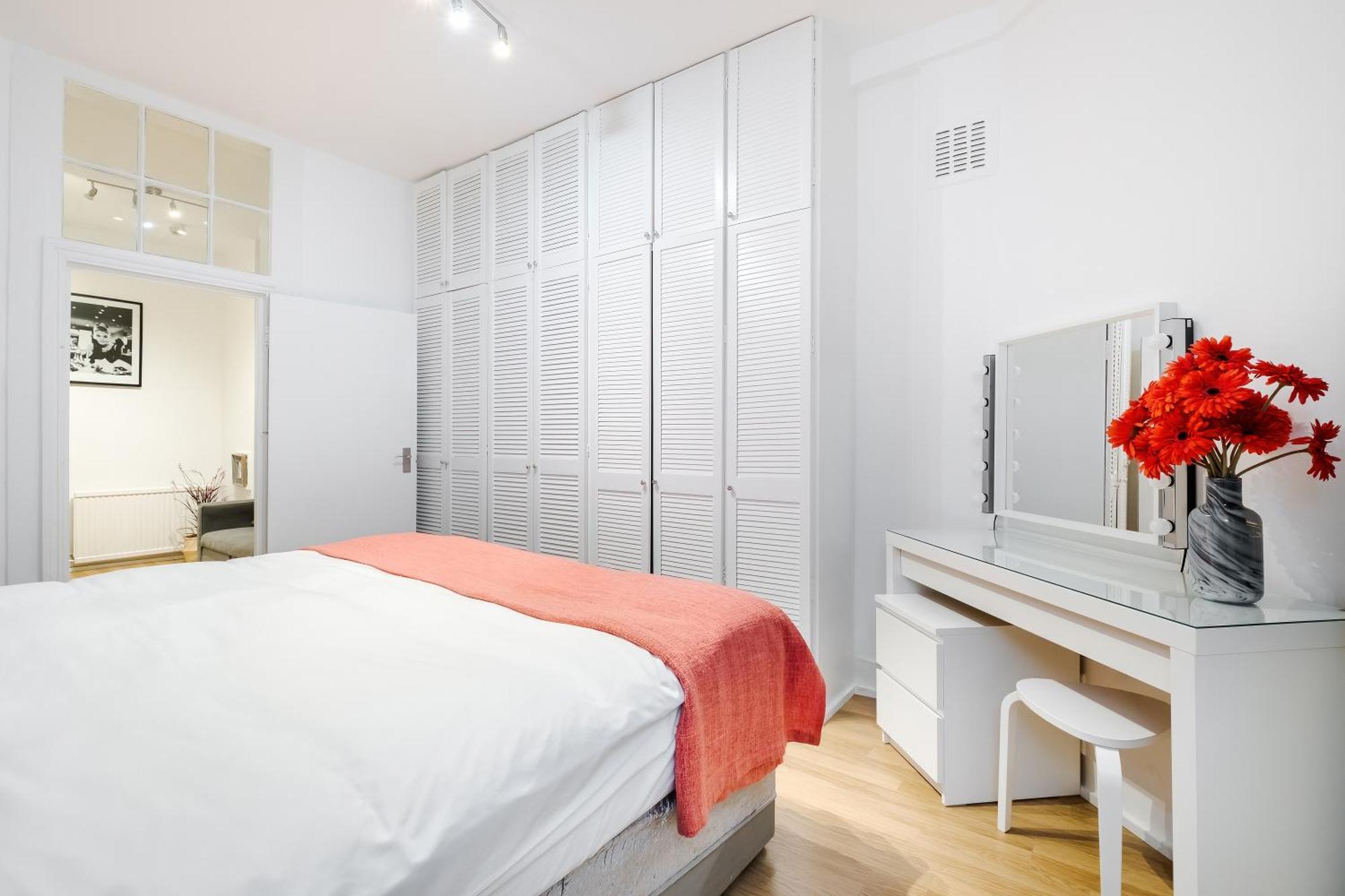 לונדון Large One Bedroom Apartment In Marylebone מראה חיצוני תמונה
