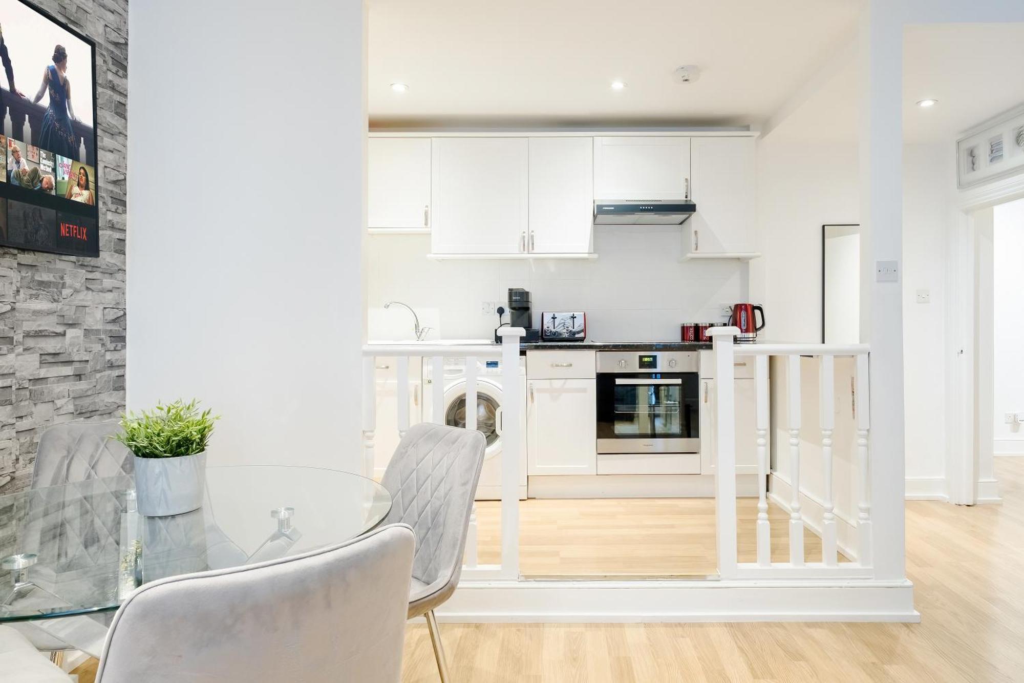 לונדון Large One Bedroom Apartment In Marylebone מראה חיצוני תמונה